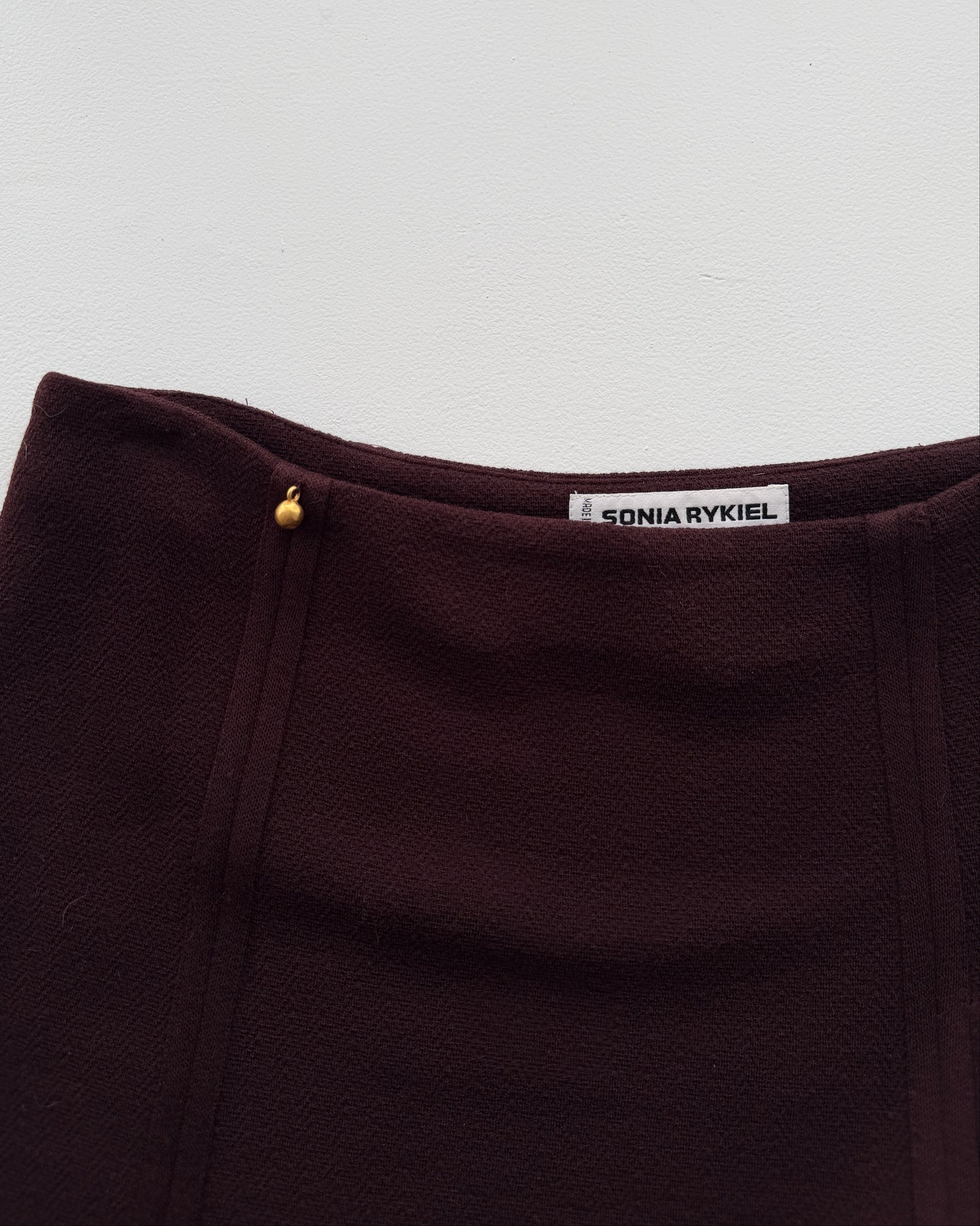 Label on Sonia Rykiel long wool skirt