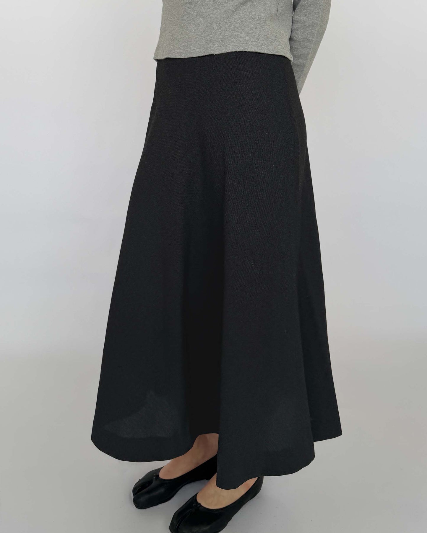 Ralph Lauren Purple Label Wool Long Skirt Close Up