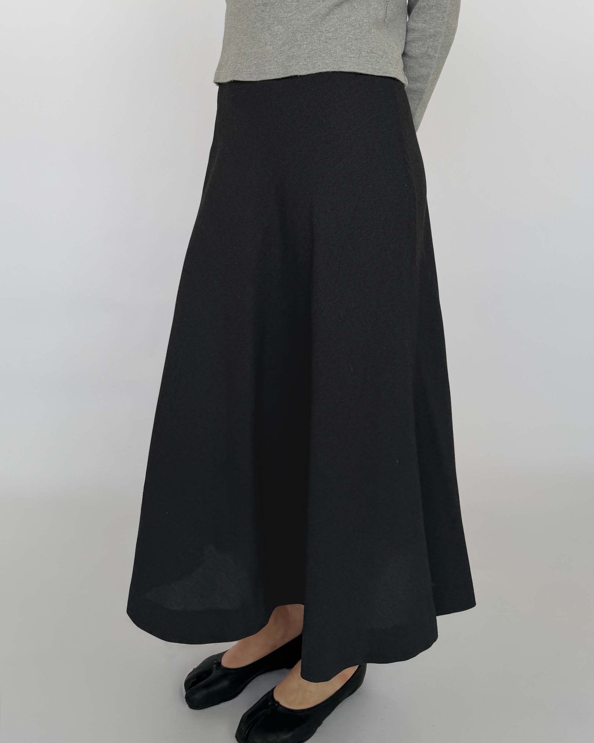 Ralph Lauren Purple Label Wool Long Skirt Close Up