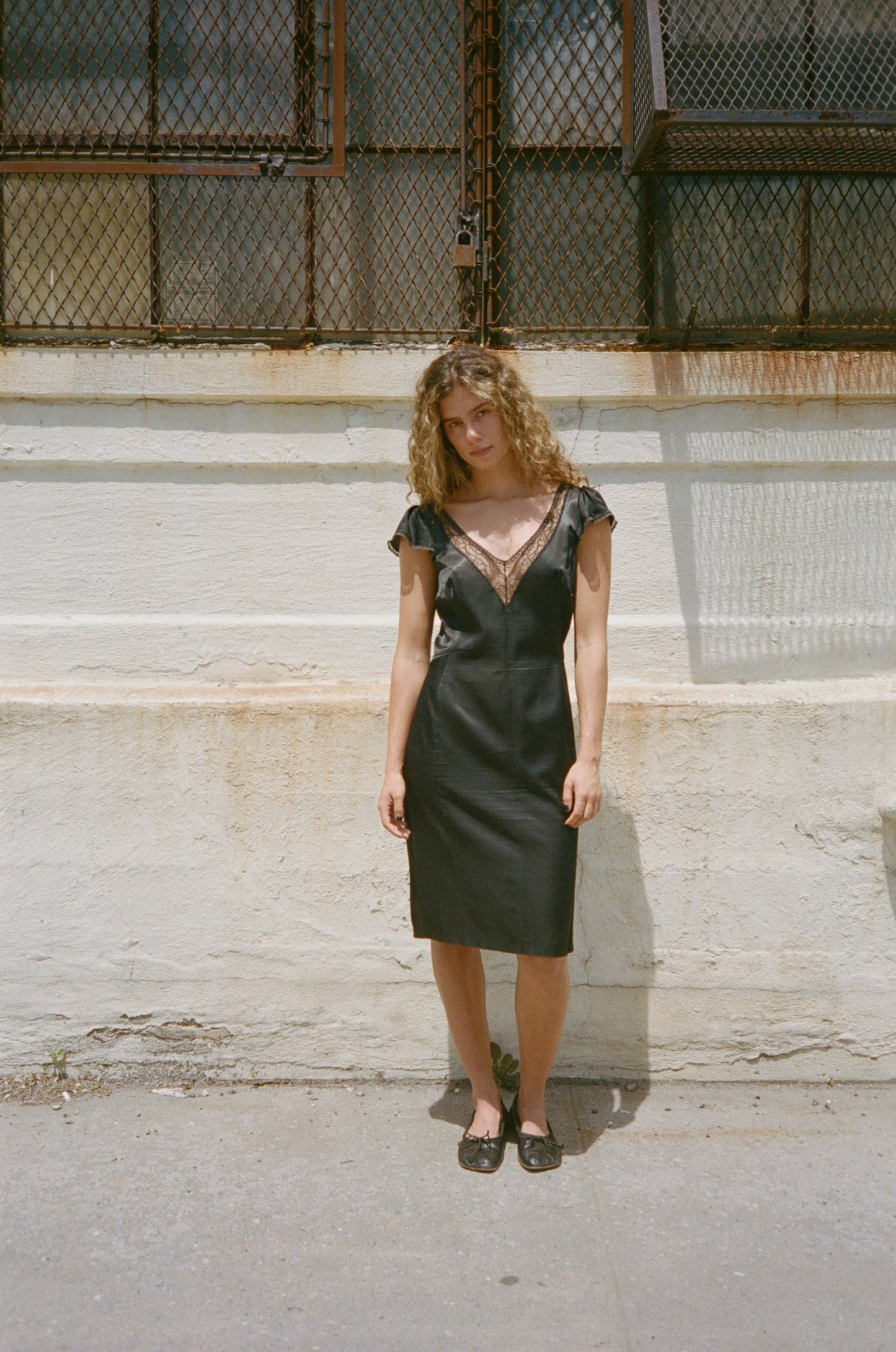 VINTAGE BLACK CAP SLEEVE DRESS