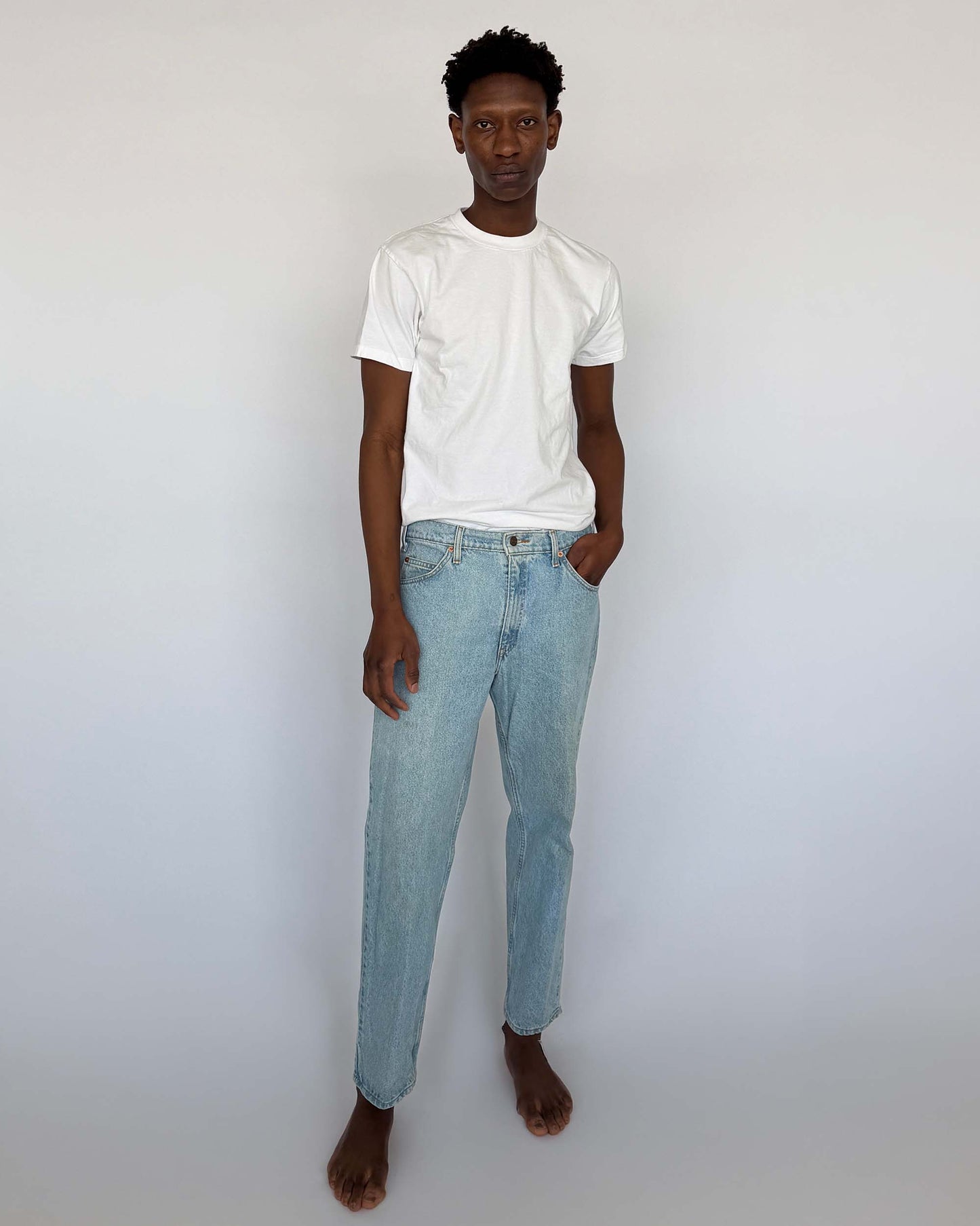 Light wash vintage Levi's 550
