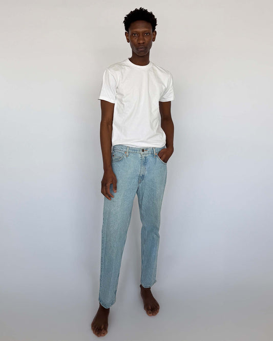 Light wash vintage Levi's 550
